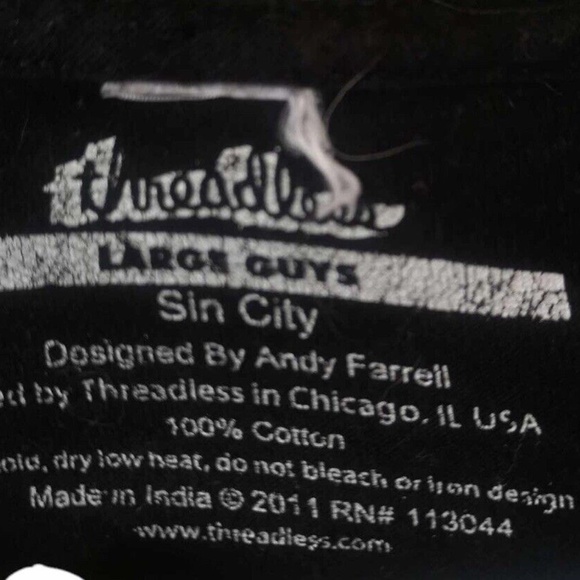 Threadless Sin City By Frank Miller Priest 2011 Movie Promo T Shirt L - Picture 2 of 3